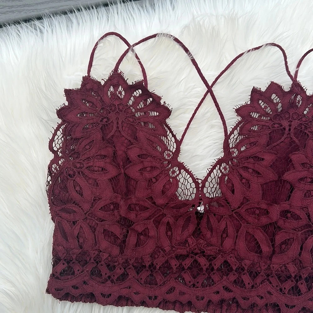 Maroon floral lace bralette - Picture 2 of 5
